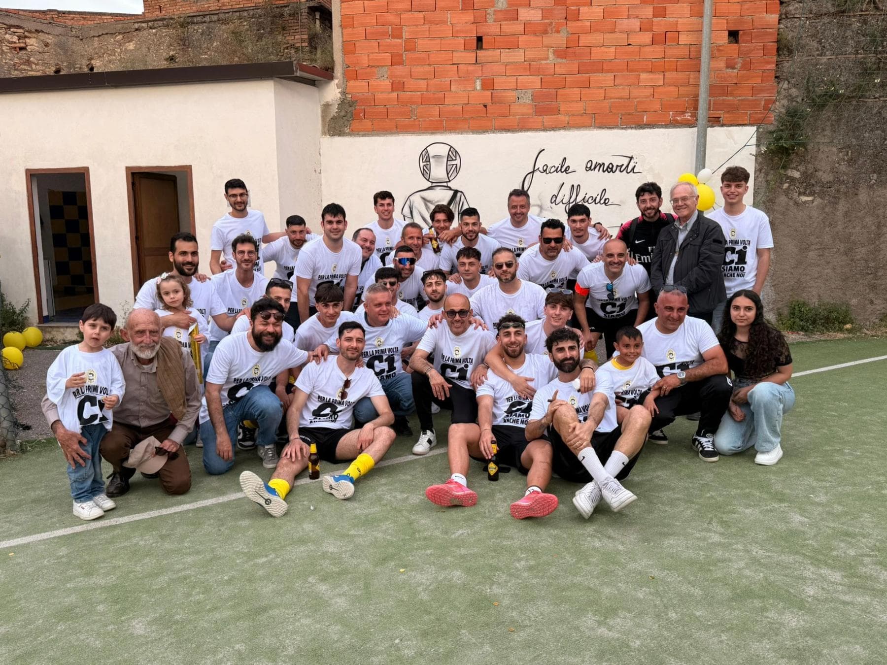 La comunità Pro Orsa Futsal festeggia la promozione